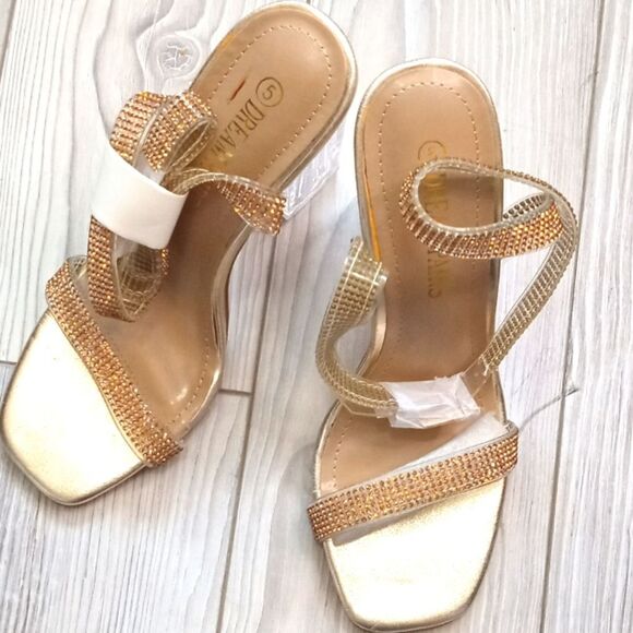 (15-3940)  Dream Pairs Gold Heels Sz 5 - Picture 1 of 8